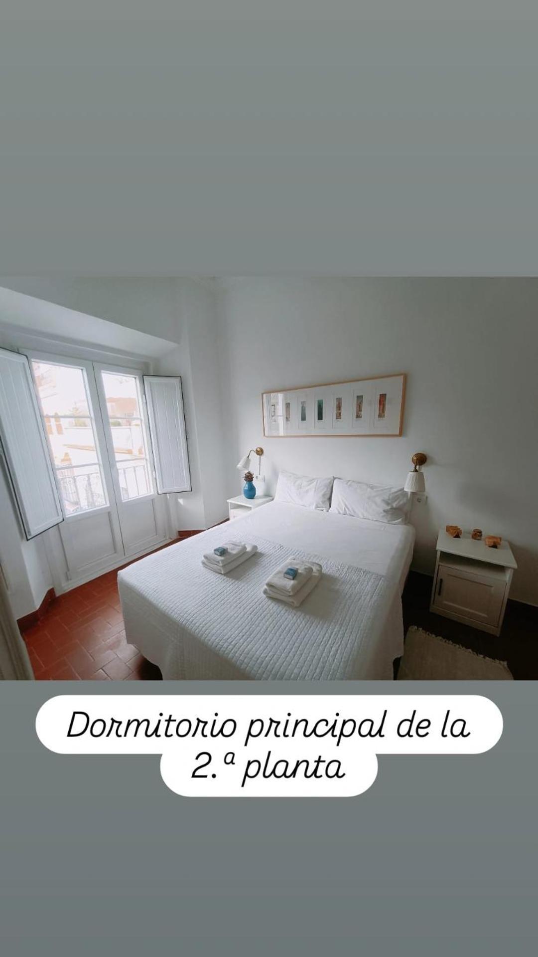 Apartamentos En La Plaza Dona Elvira, 7 Севілья Екстер'єр фото